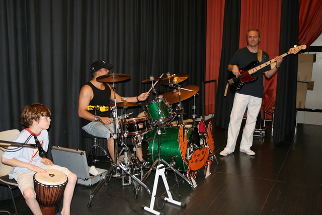 gal/2009/2009 Bildungszentrum Gelsenkirchen - aktiver Ferienstart 02.07/2009 Saitentwist Bildungszen Gelsenk aktiver Ferienstart 02.07. 009.jpg